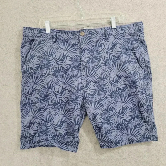 Mountain Warehouse Men's Organic Cotton Leaf Print Shorts 42x8.5 ,‎ 26CT - Picture 1 of 6